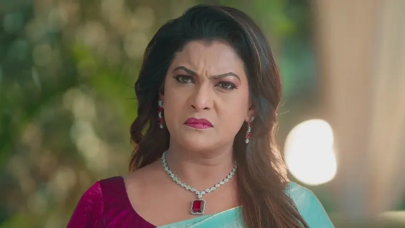 Pratham Stops Manjari from Telling the Truth