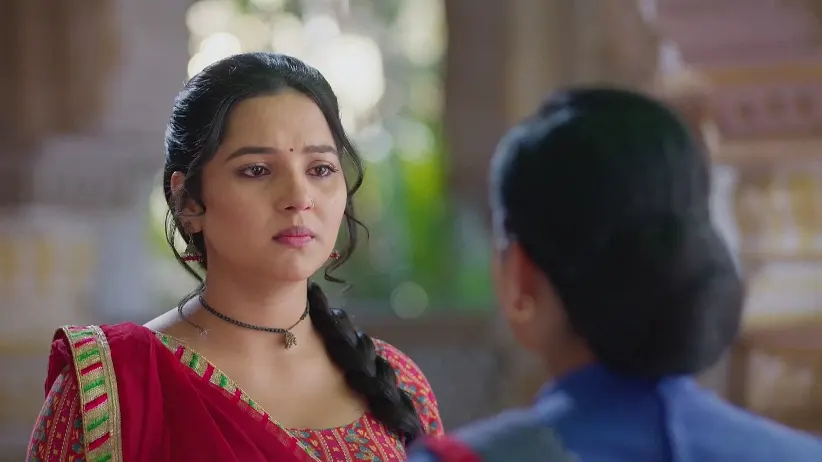 Chandrika Starts the Bhiksha Fast - Vasudha