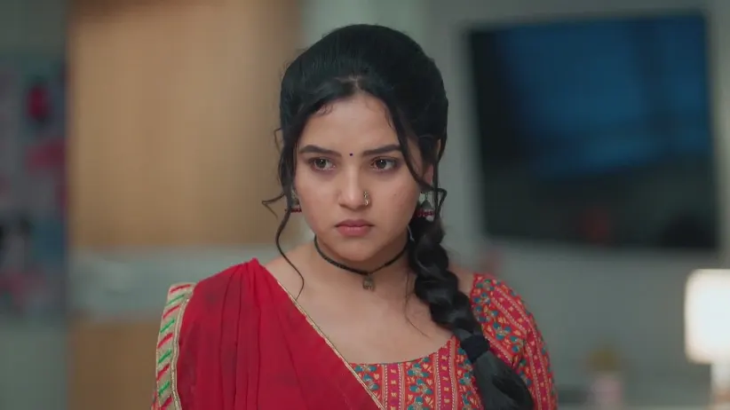 Vasudha Decides to Wear the Mangalsutra Again - Vasudha