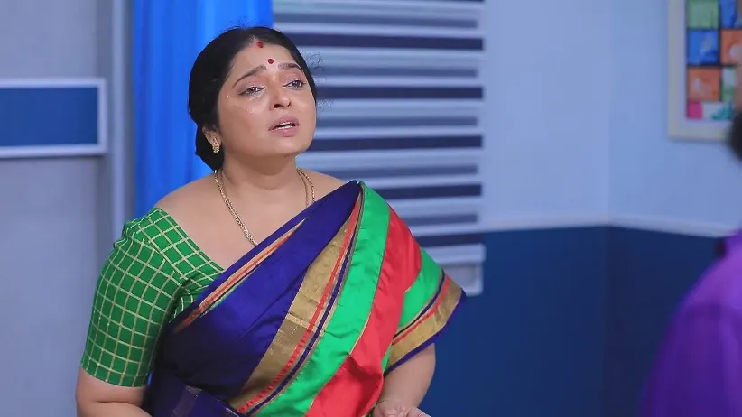 Varadarajan Stages an Act - Manasellam