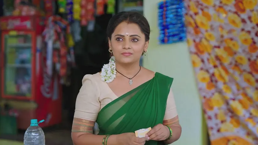 Revathi's Mother Praises Murugan - Getti Melam