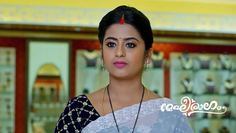 Priyamvada Frames Charu for the Theft