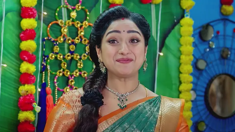 Dhurandhara Is Fed the Poisoned Dish