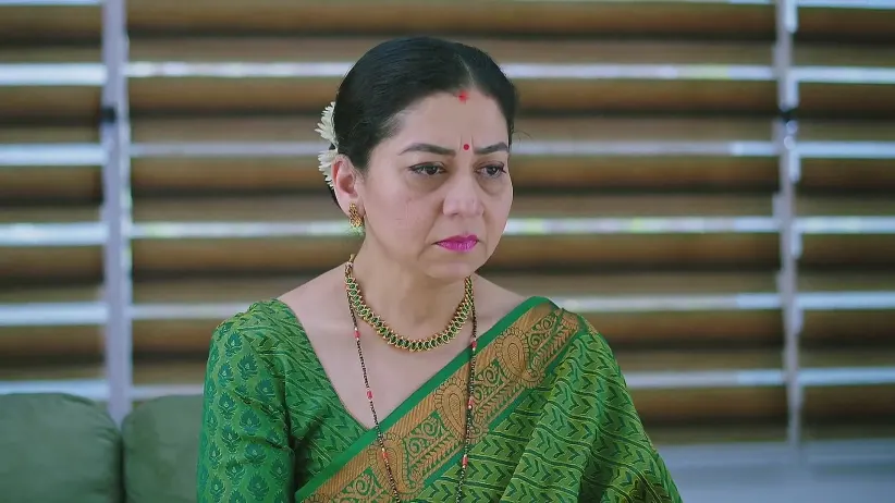 Poorni Realises Her Selfishness