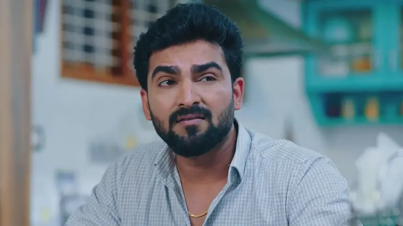 ವಿಶ್ವನ ಕುಟುಂಬ ಅವನ ಬಗ್ಗೆ ಆತಂಕಗೊಳ್ಳುತ್ತಾರೆ - ಸೀತಾರಾಮ