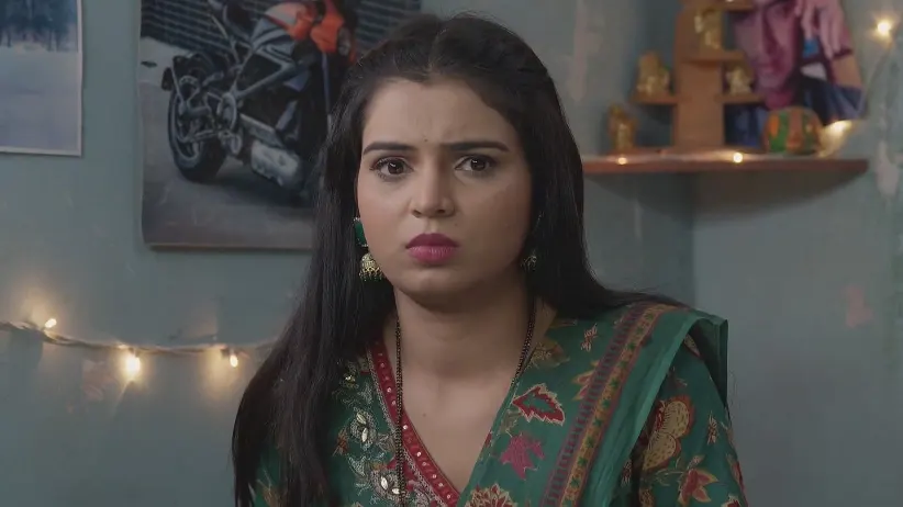 Chandan Grows Suspicious of Divya's Actions