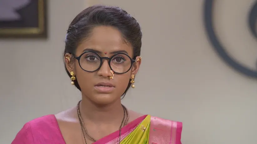 Sakhdev Thanks Sarang - Savalyachi Janu Savali