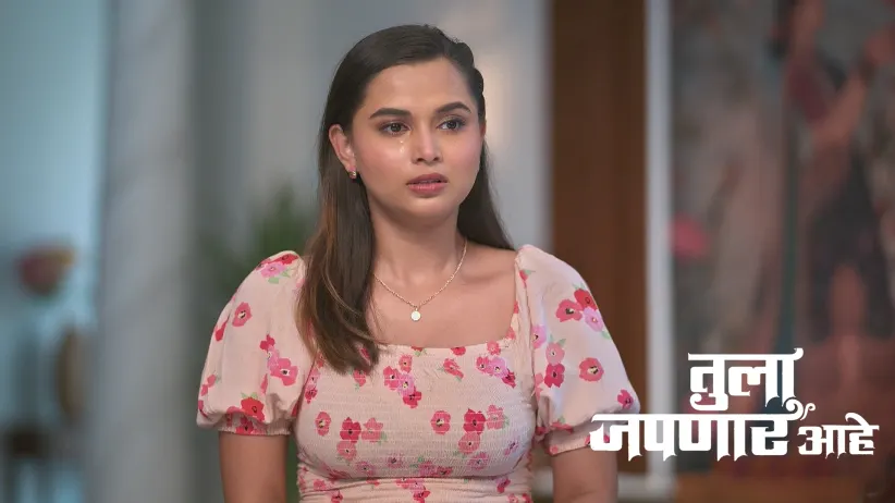Ambika Brings Meera to the Rampures' House