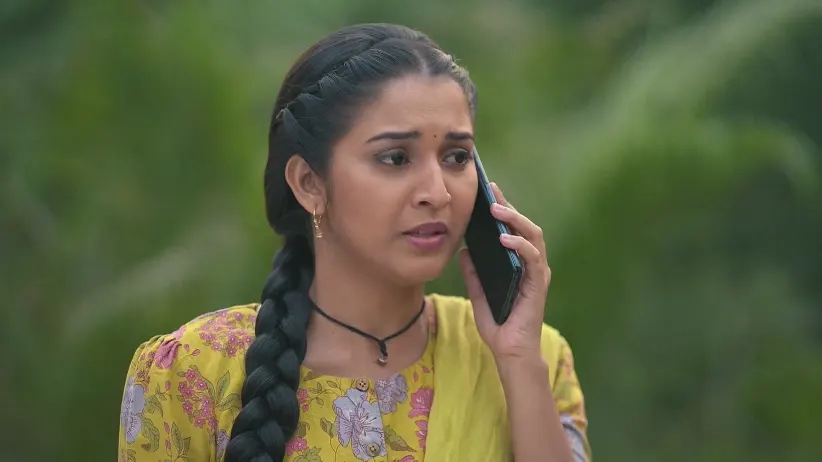 Atharva Is Shocked to See Meera at Home