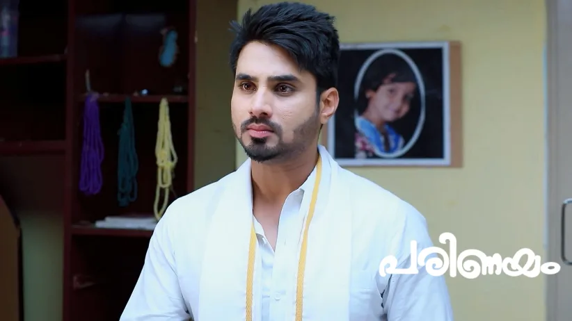 Amulya Speaks with the Prospective Groom