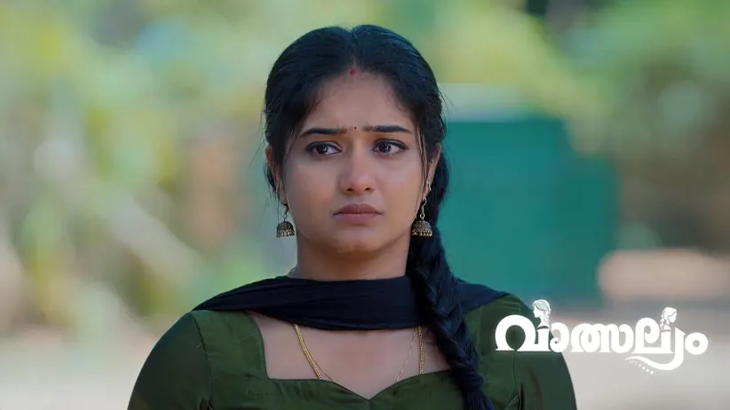 Meenakshi Leaves the House