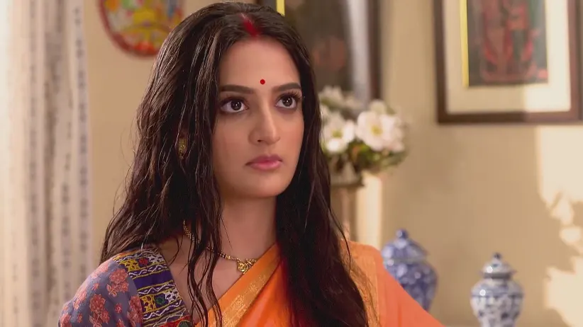Jonaki Explains Tapoti 's Love for Ajay to Dhrubo - Mittir Bari