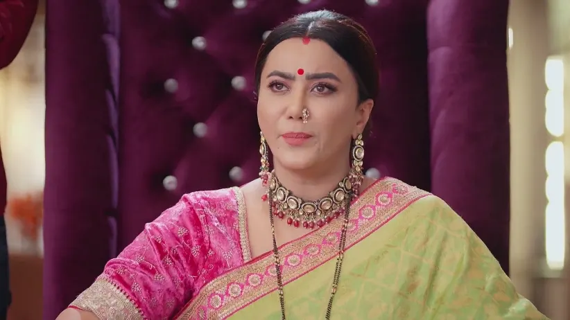 Chandrika's Words Scare Vasudha - Vasudha