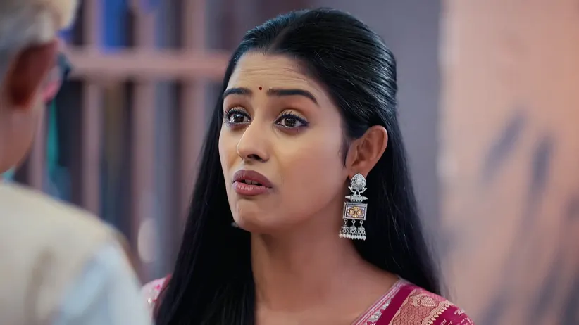 Parul Faces a New Challenge - Parineeta - Promo
