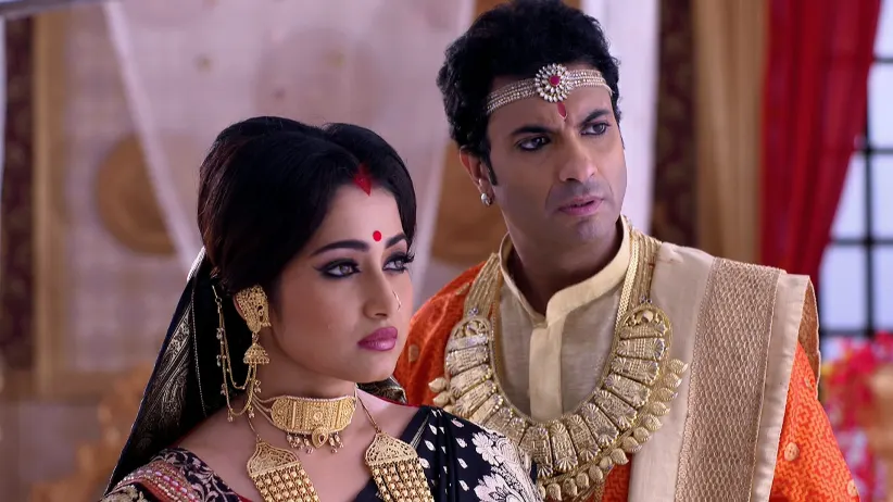 The Royal Sign on Parul's Hand Shocks Virpratap