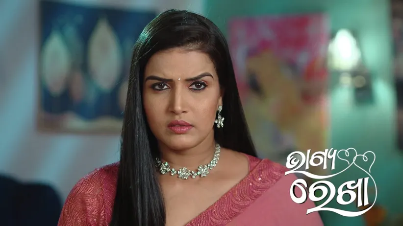 Rekha Fights with a Few Goons