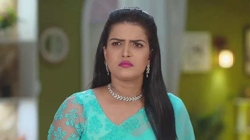 Shraddha Questions Her Father-In-Law - Bhagya Rekha