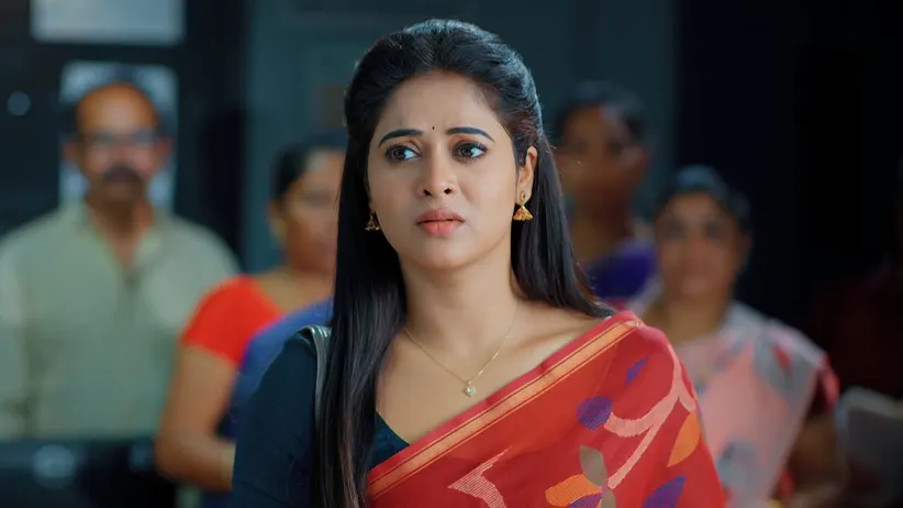 Keerthi’s Parents Visit Srinivas’ House