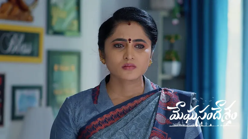 Bhoomi Learns that Apoorva Changed the Reports