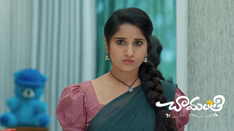 Jagadish Spots Chamanthi and Roja