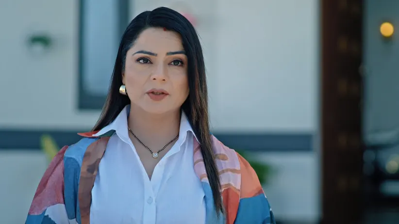 Nimmo Dismisses Kashni from the Mansion