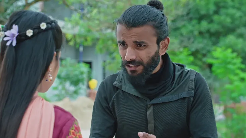 Kashni Helps the Thief - Kashni
