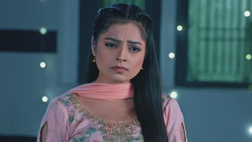 Kashni Retaliates and Defends Mukesh - Kashni