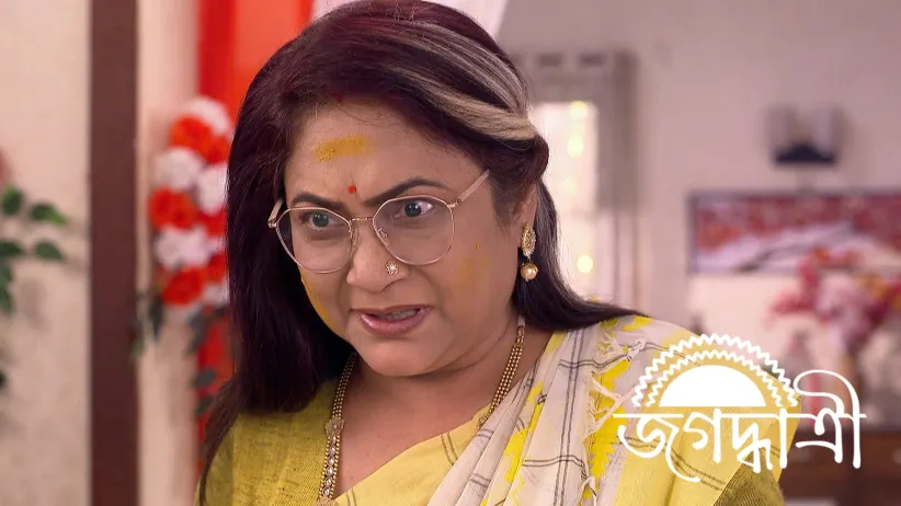 Durga's Words Cause Shreemoti to Panic