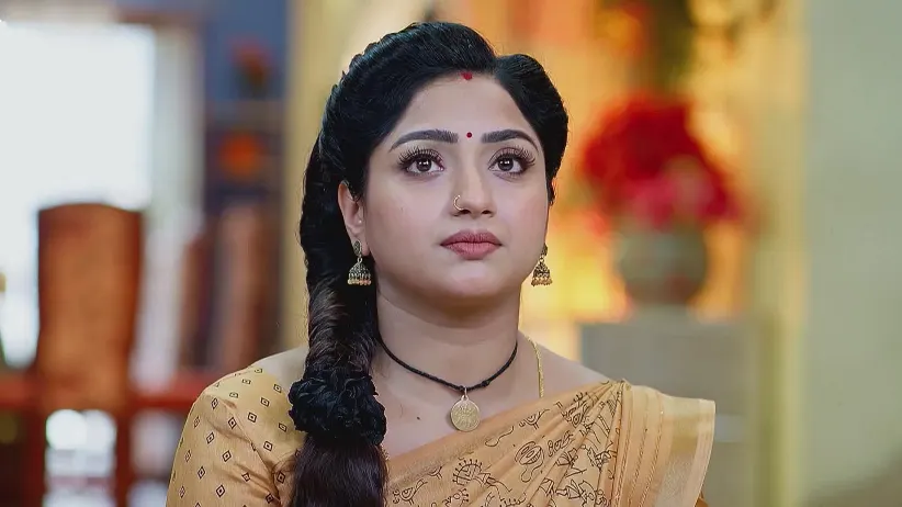 Tilottama Speaks about Trinayani's Insurance - Trinayani