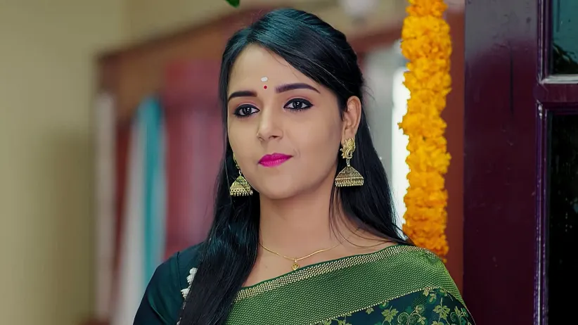 Geetha and Govinda Exchange Rings