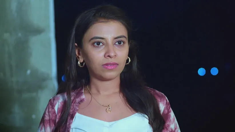 Deepa Confronts Sanjana - Brahmagantu
