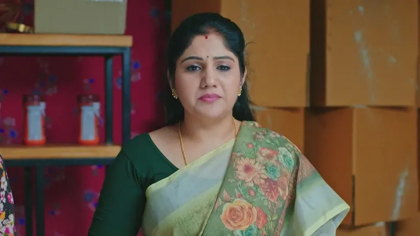 Sri Ram Finds Satya's Old Camera - SeethaRaama