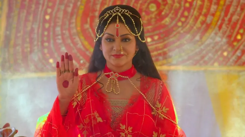 Shanti Becomes Mauni Mata