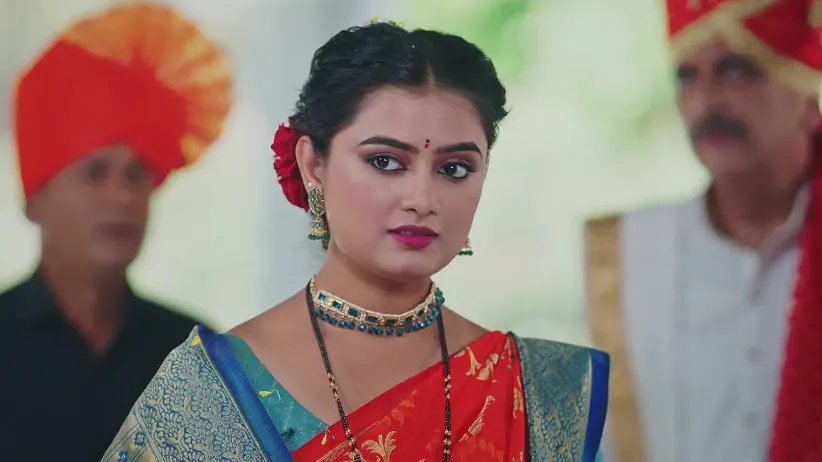 Dhanshree Enters Sane's House with Dattu - Lakhat Ek Amcha Dada