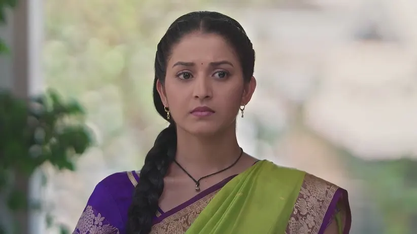 Veda Performs the Puja with Atharva Due To Meera - Tula Japnar Aahe