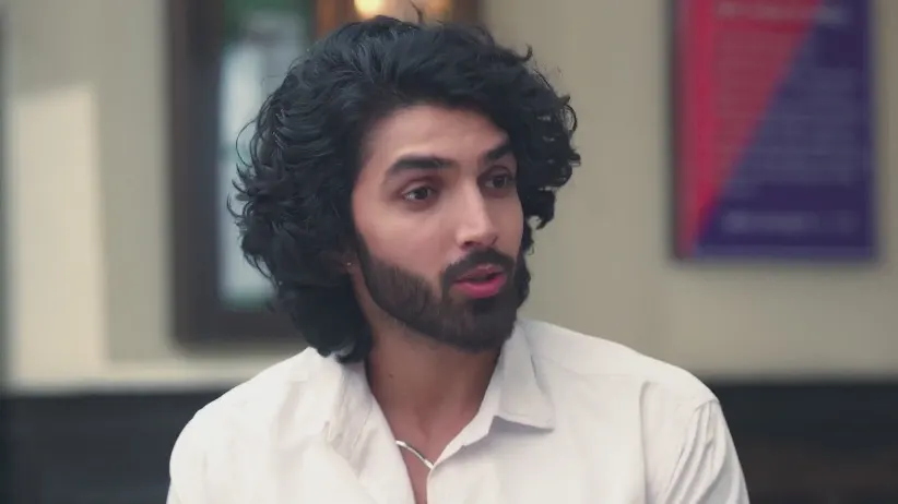 Sharda Meets Raghav in Jail