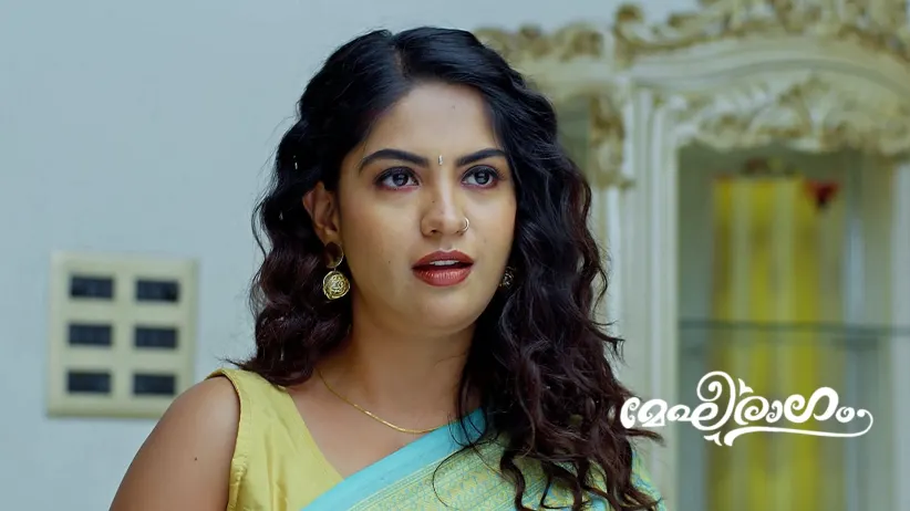 Charu Stops Vivek