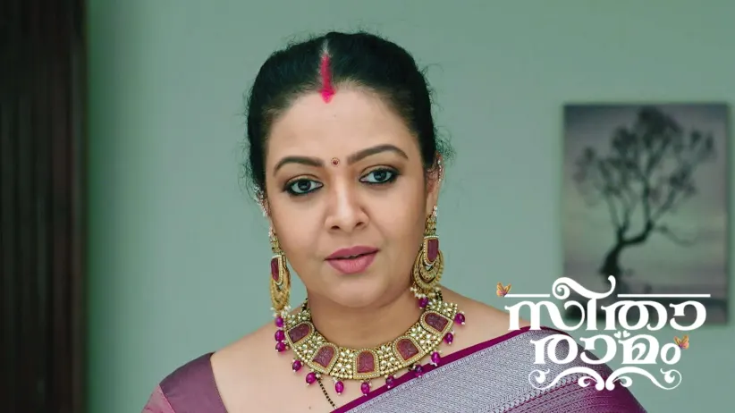 Suryaprakash Asks Seetha for Sihi's Horoscope