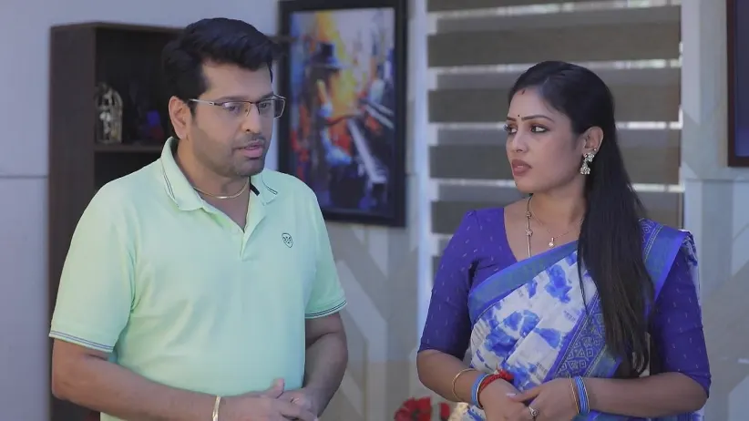 Meena Reveals Mithra's Deceit - Idhayam