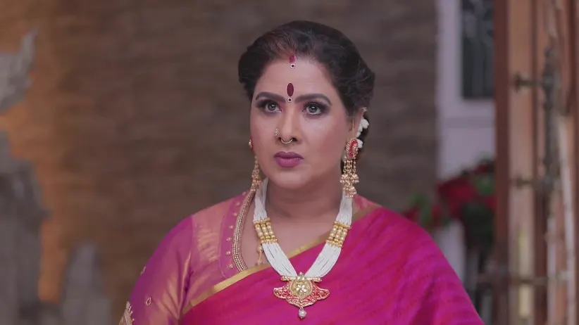 Vedhanayagi Argues with Velan - Valliyin Velan