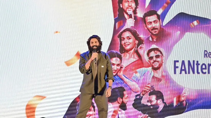Kartik Aaryan Unveils the Zee Cine Awards Trophy - Zee Cine Awards 2025
