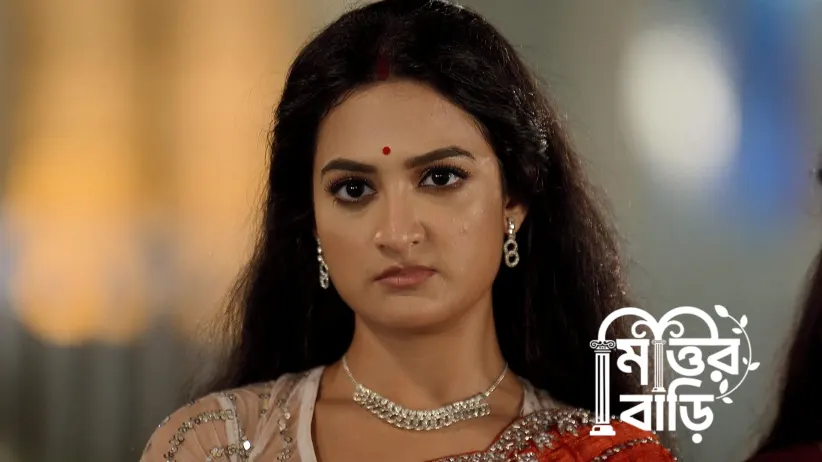 Dhrubo and Jonaki Don Disguises to Save Shyamoli 