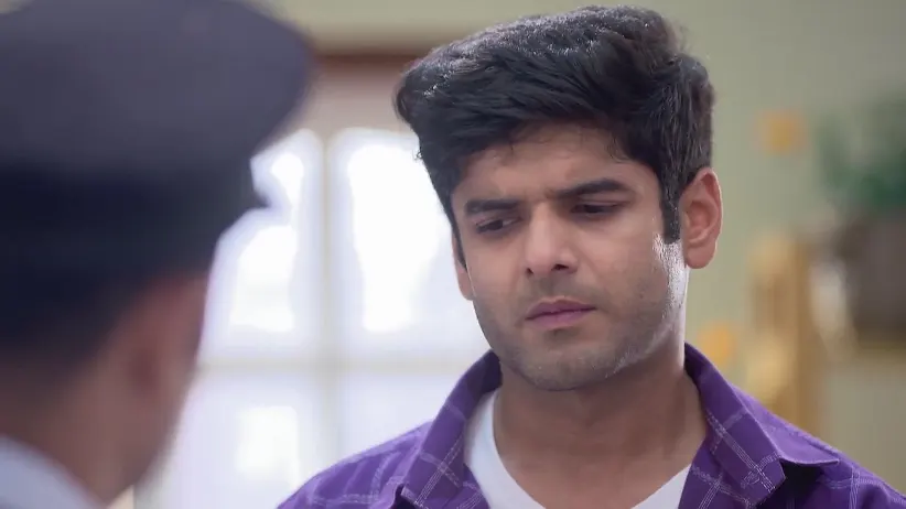 Rayan Is Seen in the CCTV Footage - Parineeta