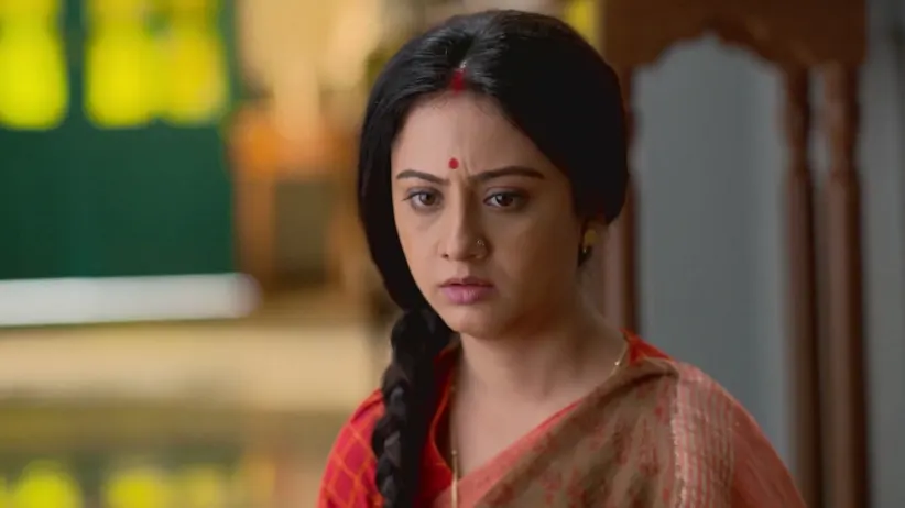Sulakshana Throws the Sweets She Made - Duggamoni O Bagh Mama