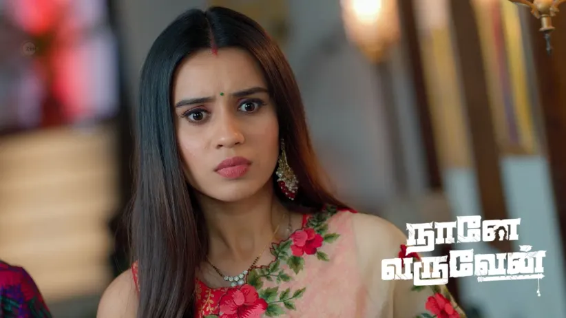 Kadambari Pretends to Support Radha