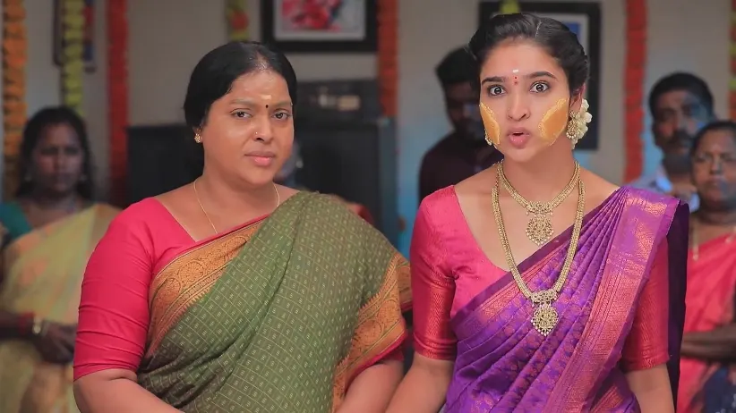 Kalyani Argues With Subbalakshmi