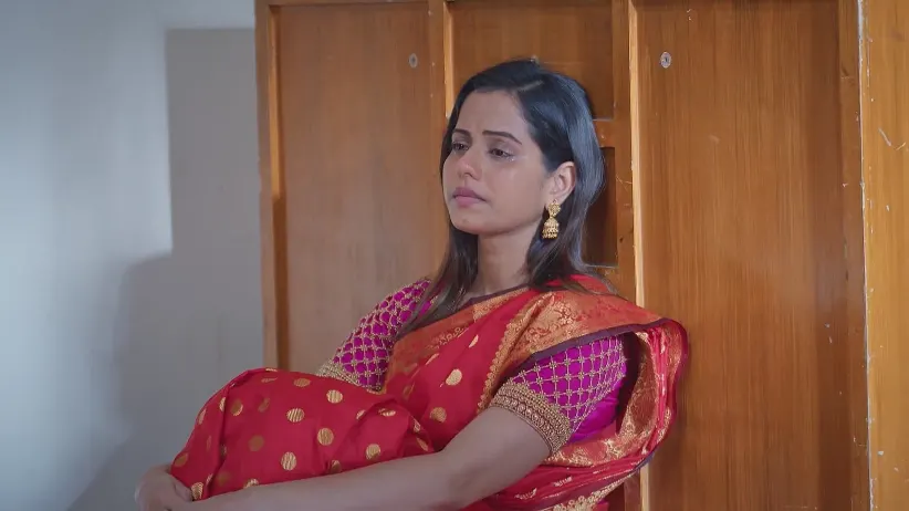 Maaran Reassures Muthulaskhmi 