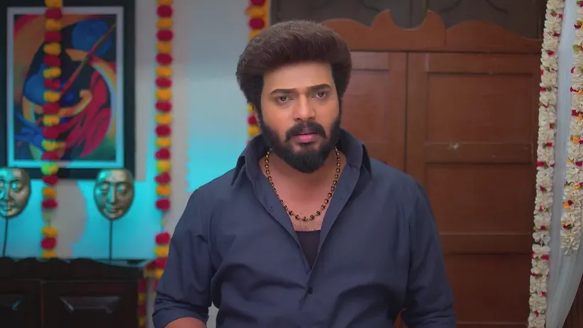 Revathi Rebukes Raja