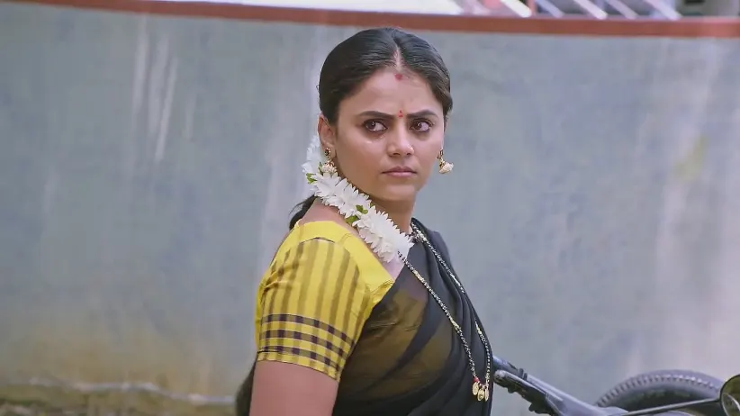 Jayanth Tells Shantamma about Jahnavi