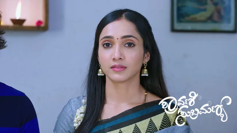 Subbu Adorns Shravani with Toe Rings and Anklets